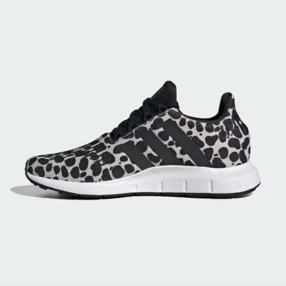 Adidas Swift Run. 1.0 Leopard - Picture 7 of 11